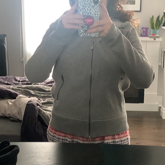 Grey LULULEMON Zip-Up Sweater - In Very Good Condition - Picture 5 of 7